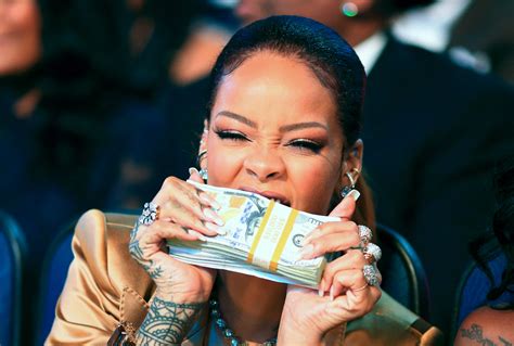 rihanna money meme.